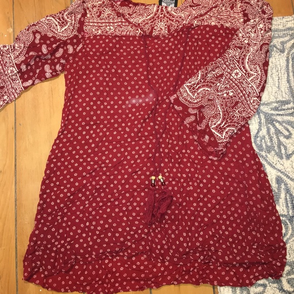 Dress - Picture 1 of 3